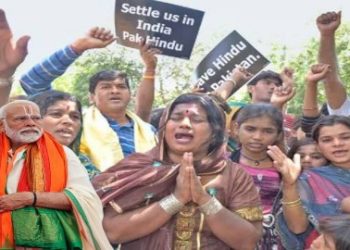 সিএএ নিয়ে মমতার বিরোধিতার মাঝেই বাংলায় নাগরিকত্বের শংসাপত্র জারি করল কেন্দ্র সরকার