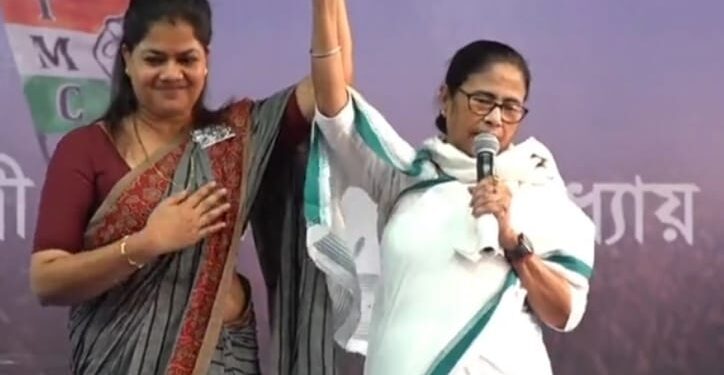 পরিযায়ী শ্রমিকদের জন্য আলাদা স্বাস্থ্যসাথী কার্ড হবে : ঘোষণা মমতার