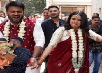 অভিনেত্রী স্বরা ভাস্করকে গতবারে ‘কুপয়া’ নাম দিয়েছিল নেটিজেনরা, এবারের প্রচারে ডাক না পেয়ে রাজনীতি থেকে সরিয়ে রেখেছেন ফাহাদ আহমেদের ‘বেগম’