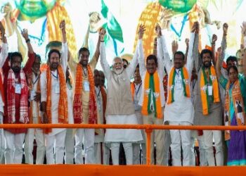 যতদিন বেঁচে আছি, ধর্মের ভিত্তিতে মুসলমানদের কোনো সংরক্ষণ দিতে দেব না : নরেন্দ্র মোদী