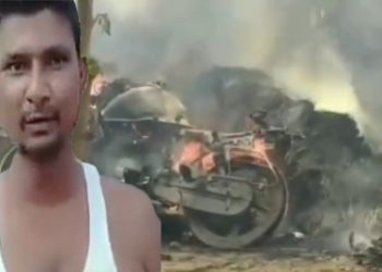 দুপুরে ভাত খেয়ে ঘুমচ্ছিল স্বামী, দরজায় তালা ঝুলিয়ে ঘরে আগুন লাগিয়ে চম্পট দিল স্ত্রী