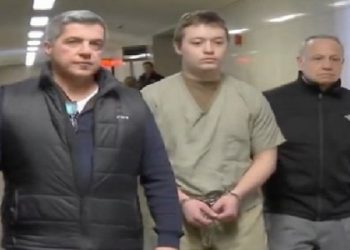 টাইমস স্কোয়ারে এনওয়াইপিডি পুলিশকে ছুরি দিয়ে হত্যার চেষ্টাকারী মুসলিম যুবককে ২৭ বছরের কারাদণ্ড