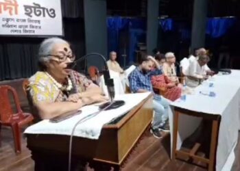 শ্রীরামকে ভগবান তো দূর, মানুষ বলেই মনে করেন না তৃণমূলপন্থী বুদ্ধিজীবী অনন্যা চক্রবর্তী