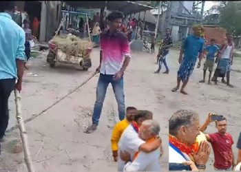 সৌজন্য নিল সংঘর্ষের রূপ , ভোটের ময়দানে কীর্তি বাহিনীর তাণ্ডবে তটস্থ দিলীপ