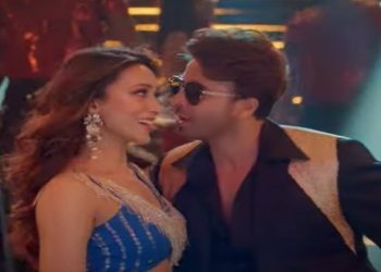 বাংলাদেশি ‘তুফান’ সিনেমার ‘লাগে উরা ধুরা’ গানে শাকিব খানের সঙ্গে জমিয়ে রোমান্স করলেন মিমি চক্রবর্তী