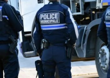 ধর্ম পরিচয় গোপন রাখার অপরাধে ফ্রান্সে ১২ বছরের ইহুদি মেয়েকে গনধর্ষণ করল ৩ কিশোর