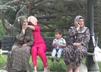 স্কুল,অফিস ও সার্বজনীন স্থানে হিজাব নিষিদ্ধ করল তাজিকিস্তান, নিষিদ্ধ হল ধর্মীয় উৎসব পালন ও দাড়ি রাখার প্রথা