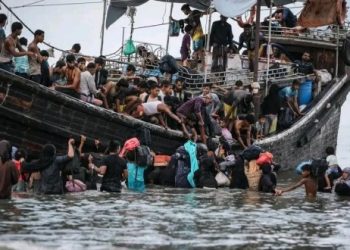 প্রতি মাসে ২০০ জনেরও বেশি রোহিঙ্গা মুসলিম ঢুকছে ভারতে, দেশের জনবিন্যাস পরিবর্তনের ভয়ঙ্কর ষড়যন্ত্র চলছে !