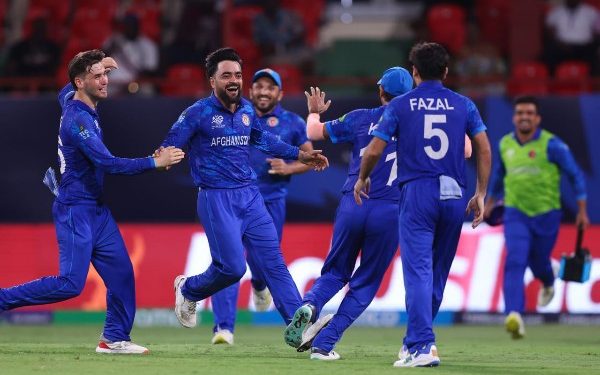 টি-২০ বিশ্বকাপ : অস্ট্রেলিয়াকে ২১ রানে হারিয়েছে আফগানিস্তান