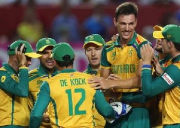 আফগানিস্তানকে হারিয়ে টি-টোয়েন্টি বিশ্বকাপের ফাইনালে ওঠেছে দক্ষিণ আফ্রিকা