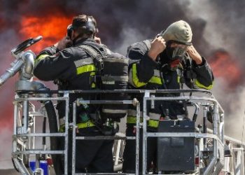 পোল্যান্ডে অস্ত্র কারখানায় বিস্ফোরণে নিহত ১, আহত ডজন খানেক