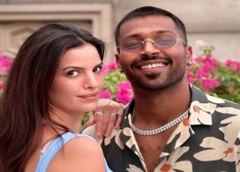 হার্দিক-নাতাশার বিবাহ বিচ্ছেদ হচ্ছে না, ফের পদবি লিখেছেন নাতাশা