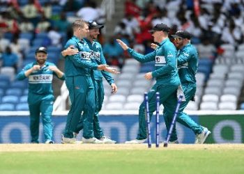 টি-২০ বিশ্বকাপ : নিয়মরক্ষার ম্যাচে পাপুয়া নিউগিনিকে শোচনীয়ভাবে পরাজিত করল নিউজিল্যান্ড