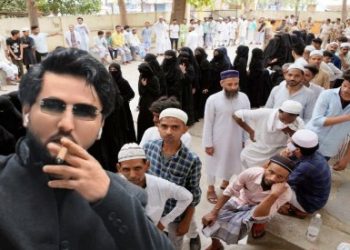 গণতান্ত্রিক ব্যবস্থার অধীনে ভারতের ইসলামিকরণের প্রচেষ্টা বন্ধ হবে না : সালওয়ান মোমিকা