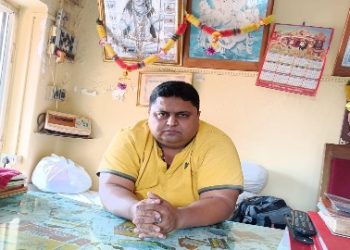 নির্বাচনী খরচের টাকা নিয়ে নয়ছয়, তৃণমূল ও আইপ্যাক’-এর সাথে যোগসাজশ করে দিলীপ ঘোষকে হারানোর ষড়যন্ত্র করেছিল জেলা নেতৃত্ব : বিস্ফোরক অভিযোগ করলেন বিজেপি নেতা