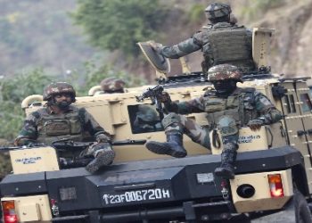 জম্মু ও কাশ্মীরে ৩ লস্কর-ই-তৈবা সন্ত্রাসীবাদী গ্রেফতার, কাঠুয়ায় খতম এক সন্ত্রাসবাদী