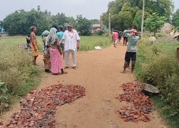 মেঘালয়ের ’মাওলিনং’ গ্রামকে আইকন করে ভারত সেরা নির্মল ও পরিচ্ছন্ন গ্রাম হওয়ার লক্ষে এগুচ্ছে বঙ্গের এই গ্রাম