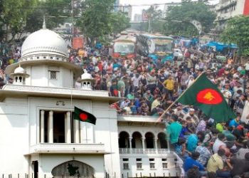 ‘ভারত যাদের মামাবাড়ি, বাংলা ছাড়ো তাড়াতাড়ি’ : বাংলাদেশে কোটা বিরোধী আন্দোলনে ভারত বিদ্বেষী শ্লোগান