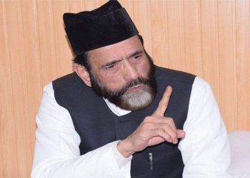 ইউপির বেরেলিতে ২৩ ছেলে-মেয়ের প্রকাশ্যে ইসলাম ধর্মান্তর ও গণবিবাহ দেবে মাওলানা তৌকীর রাজা