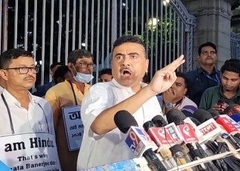 রায়গঞ্জ উপনির্বাচনে পোলিং অফিসাররা সব মুসলিম, ১৮০ জনের তালিকা প্রকাশ করলেন শুভেন্দু অধিকারী, বললেন : ‘এটা কি বাংলাদেশে ভোট হচ্ছে ?’