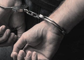 প্রেমিকের সঙ্গে ষড়যন্ত্র করে স্বামীকে হত্যার অভিযোগে গ্রেফতার স্ত্রী