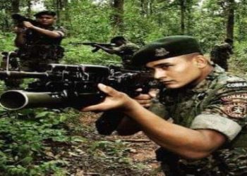 নাশকতামূলক কার্যকলাপের জন্য হিজবুল কুপওয়ারায় এনকাউন্টারে অজ্ঞাত সন্ত্রাসী নিহত, আহত এক সেনা