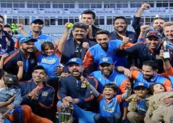 পাকিস্তানকে পরাজিত করে প্রথম ওয়ার্ল্ড চ্যাম্পিয়নশিপ অফ লিজেন্ডস ট্রফি জিতল ভারত