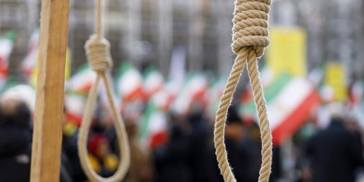 গত ৪৮ ঘণ্টায় দুই আফগানের মৃত্যুদণ্ড কার্যকর করেছে ইরান