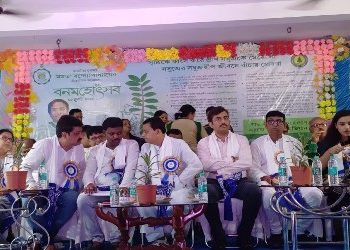 মন্ত্রীর উপস্থিতিতে উদযাপিত বনমহোৎস অনুষ্ঠান বয়কট করলেন বিধায়ক থেকে পঞ্চায়েত সমিতি, চাঞ্চল্য ভাতারে