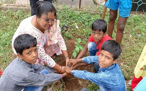 অরণ্য সপ্তাহ ও বৃক্ষরোপণ কর্মসূচি পালন করল দুর্গাপুরের স্বেচ্ছাসেবী সংস্থা