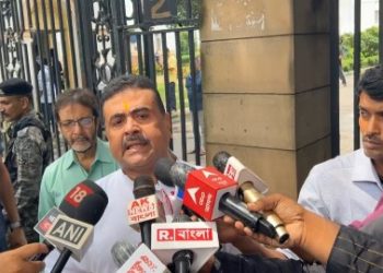 অত্যাচার বন্ধ করুন, না হলে আগামী কাল বাংলা স্বব্ধ করব : হুঁশিয়ারি শুভেন্দুর