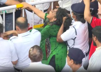 আন্দোলকারী মহিলাকে চুল টেনে হেনস্থা, কলকাতা পুলিশের বিরুদ্ধে নিন্দায় সরব বিজেপি