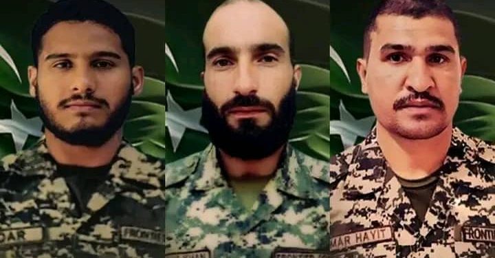 ডুরান্ড লাইনে অস্ত্রধারীদের সঙ্গে সংঘর্ষে ৩ পাকিস্তানি সেনা নিহত