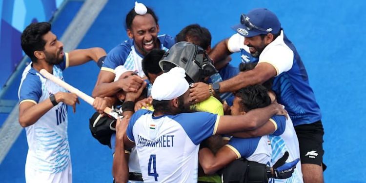 অলিম্পিককে পুরুষ হকির প্রথম কোয়ার্টার ফাইনালে ব্রিটেনকে হারিয়ে সেমিফাইনালে ভারত