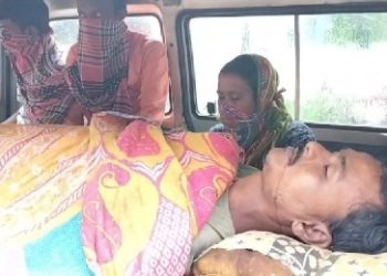 জলমগ্ন রাস্তা থেকে ধরা কৈ মাছ গলায় আটকে বেঘোরে প্রাণ খোয়ালো যুবক