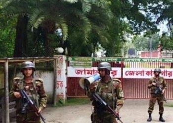 বাংলাদেশের জেলে দুই জঙ্গি গোষ্ঠীর সংঘর্ষে মৃত ৬, আহত ৭ কারারক্ষী