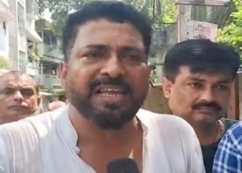 শিলিগুড়িতে কিশোরীকে গণধর্ষণের ঘটনায় বিক্ষোভ সিপিএমের, নির্যাতিতার বাড়িতে গেলেন বিজেপি বিধায়ক