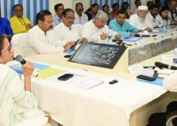 বাংলায় বন্যার জন্য ডিভিসি’র পাশাপাশি কেন্দ্রর ব্যর্থতাকে দায়ী করলেন মুখ্যমন্ত্রী