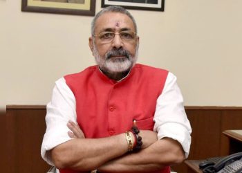 গিরিরাজ সিংয়ের উপর মুসলিম যুবকের হামলা, অল্পের জন্য রক্ষা পেলেন কেন্দ্রীয় মন্ত্রী