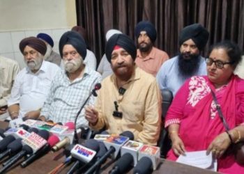 জম্মু-কাশ্মীরে ন্যাশানাল কনফারেন্স ও কংগ্রেস জোটকে সমর্থনের ঘোষণা করল শিখরা