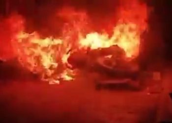 কর্ণাটকের মান্ড্যায় গণেশ প্রতিমা বিসর্জনের শোভাযাত্রায় মুসলিমদের পাথর ও পেট্রোল বোমা নিক্ষেপ ঘিরে ব্যাপক উত্তেজনা, সংঘর্ষ ও অগ্নিসংযোগ, ১৪৪ ধারা জারি