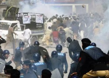 পাকিস্তানের কুররামে শিয়া-সুন্নি সংঘর্ষে মৃত বেড়ে ৩৭, আহত ১৫৩