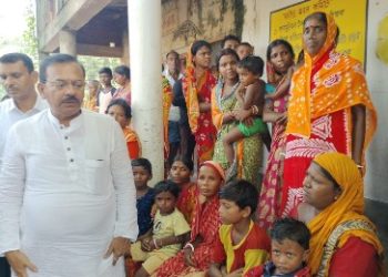 বাংলাকে বঞ্চনা করাটা কেন্দ্রীয় সরকারের অভ্যাসে দাঁড়িয়ে গেছে,উৎসবের আগে বাংলাকে জলে ডুবিয়ে দিল : রাজ্যের মন্ত্রী অরুপ বিশ্বাসের