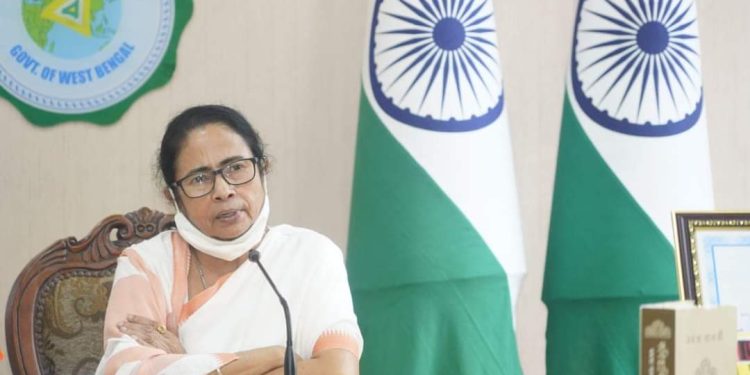 হরিয়ানাতে গনধোলাইয়ে মৃত পরিযায়ী শ্রমিকের স্ত্রীকে চাকরি দিলেন মমতা