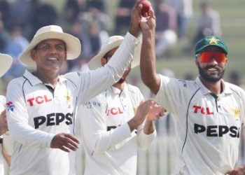 ৪৫ মাস পর ঘরের মাটিতে টেস্ট সিরিজ জিতল পাকিস্তান