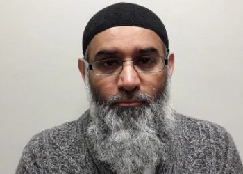 ব্রিটেন : বিদ্বেষী প্রচারক সন্ত্রাসী আনজেম চৌধুরী যাবজ্জীবন কারাদণ্ডের বিরুদ্ধে আবেদন করেছে, সন্ত্রাস বিশেষজ্ঞ বলেছেন : তার আবেদন গ্রহণ করা অর্থের ট্যাক্সের টাকার অপচয়