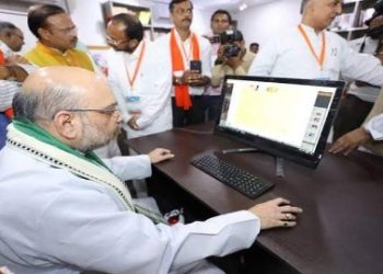 বুথ ফেরত সমীক্ষাকে ব্যর্থ করে হরিয়ানা নিজেদের দখলেই রাখতে চলেছে বিজেপি, সন্ত্রাস মুক্ত সমাজ আর উন্নয়নে গুরুত্ব না দিয়ে এনসি- কংগ্রেস জোটেই আস্থা রাখল জম্মু কাশ্মীরের মুসলিমরা