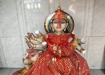 লখনউয়ে মা দুর্গার পাথরের মূর্তি ভাঙচুর, কুশীনগরে দুর্গা প্রতিমা প্রতিষ্ঠার শোভাযাত্রায় পাথরবাজি মুসলিম জনতার