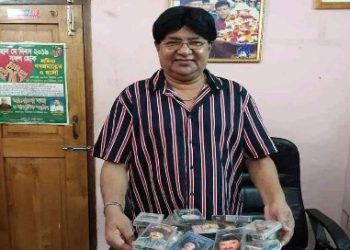 বাংলাদেশ : মুসলিম তরুনীর প্রেমে পড়ে ধর্মান্তরিত হয়েছিলেন, নিঃসঙ্গ গায়কের পচাগলা দেহ উদ্ধারের পর শেষকৃত্যের জন্য কেউ নেই আজ