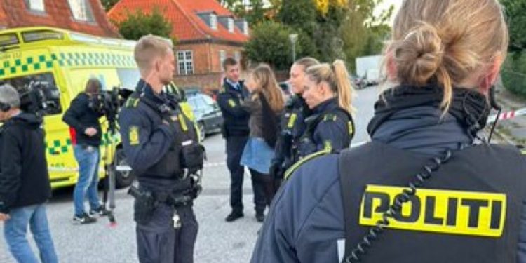 কোপেনহেগেনে ইসরায়েলের দূতাবাসের কাছে দুটি বিস্ফোরণ, তদন্ত করছে ডেনিশ পুলিশ